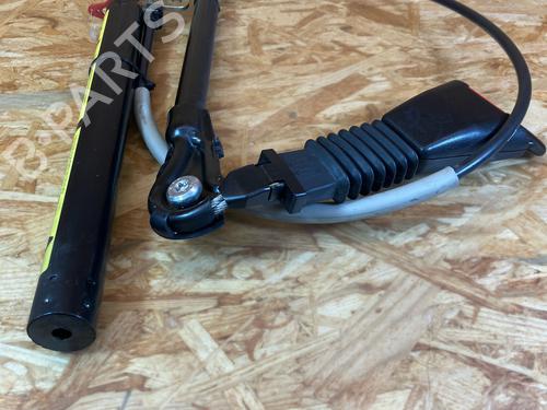 Used Front right belt tensioner OPEL CORSA B (S93) 1.2 i 16V (F08, F68, M68) (65 hp) 32482321