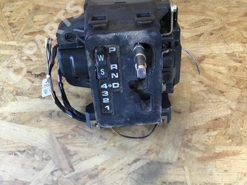 Used Automatic gearbox selector Automatic gearbox selector MERCEDES-BENZ C-CLASS T-Model (S202) C 180 T (202.078) (122 hp) 6001064 6001064