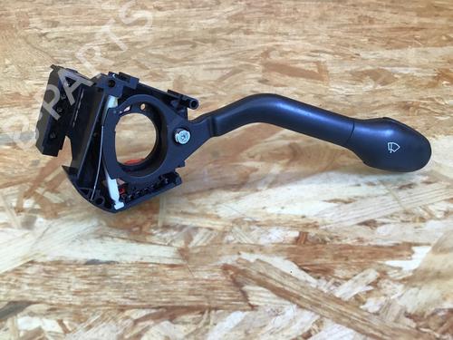 Mando intermitentes / limpia VW PASSAT B3/B4 Variant (3A5, 35I) 1.6 (101 hp) 31643878