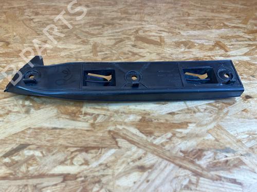 Used Front bumper bracket VW GOLF IV (1J1) 1.6 FSI (110 hp) 33118334