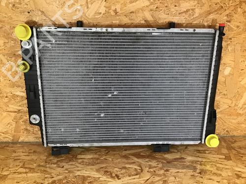 Used Water radiator MERCEDES-BENZ C-CLASS (W202) C 180 (202.018) (122 hp) 28603609