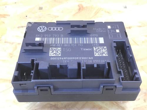 Used Control unit Control unit AUDI A4 B8 (8K2) 2.0 TDI (143 hp) 9241873 9241873