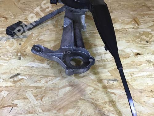 Used Front wipers mechanism Front wipers mechanism MERCEDES-BENZ E-CLASS T-Model (S210) E 240 T (210.262) (170 hp) 8323543 8323543