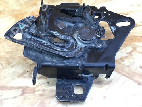 Used Hood lock VW PASSAT B5 (3B2) 1.6 (101 hp) 30200066