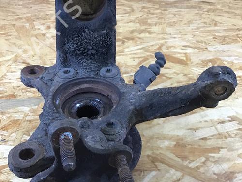 Right front steering knuckle VW GOLF PLUS V (5M1, 521) 2.0 TDI 16V | BP15914976M26 