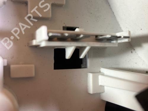 Right taillight OPEL ASTRA H Estate (A04) 1.9 CDTI 16V (L35) | BP32476075C35