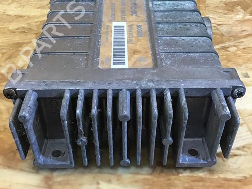 Engine control unit (ECU) VW GOLF II (19E, 1G1) 1.6 | BP31643858M57