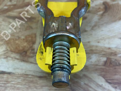 Altro FORD FIESTA V (JH_, JD_) 1.4 16V (80 hp) 32371022