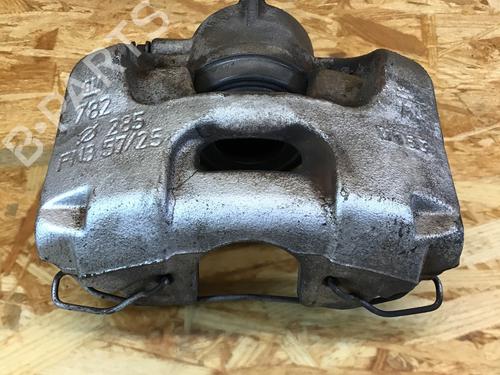 Used Right front brake caliper OPEL SIGNUM Hatchback (Z03) 2.2 DTI (F48) (125 hp) 30260442