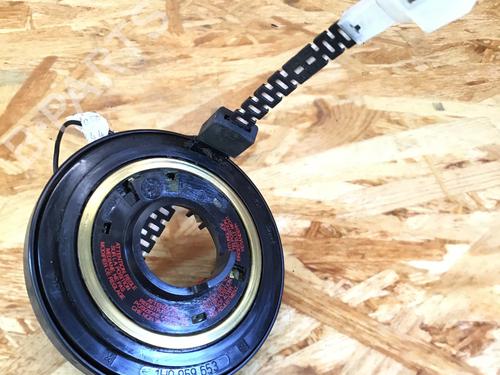 Anillo Airbag VW PASSAT B3/B4 Variant (3A5, 35I) 1.6 (101 hp) 31643875