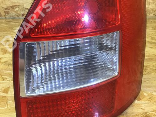 Used Right taillight Right taillight AUDI A4 B6 Avant (8E5) 1.9 TDI (130 hp) 10290092 10290092