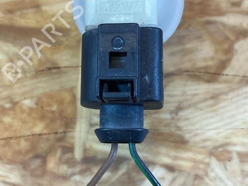 Used Lamp holder Lamp holder AUDI A3 (8L1) 1.6 (101 hp) 33556319 33556319