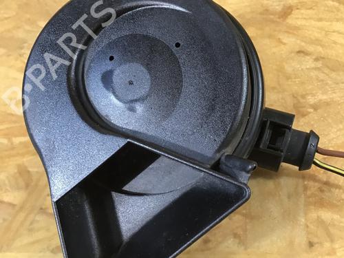 Used Horn SEAT IBIZA III (6L1) 1.9 TDI (100 hp) 14596835