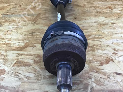 Used Right front driveshaft VW TRANSPORTER T6 / CARAVELLE T6 Bus (SGB, SGJ, SHB, SHJ) 2.0 TSI (204 hp) 27867369