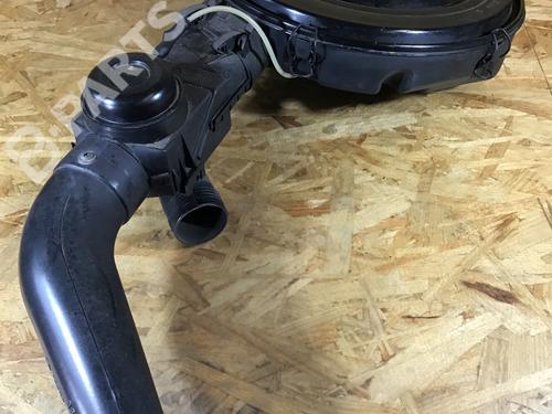 Used Air filter box Air filter box VW POLO Coupe (86C, 80) 1.0 (45 hp) 4769019 4769019