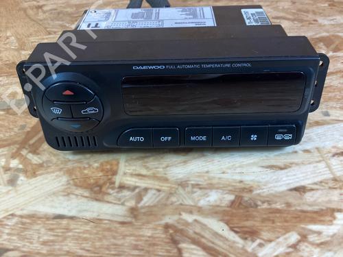 Used Climate control Climate control DAEWOO LEGANZA (KLAV) 2.0 16V (133 hp) 33653731 33653731