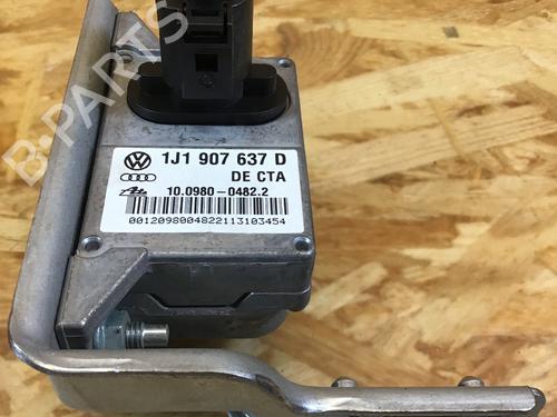 Elektronisk modul VW GOLF IV (1J1) 1.4 16V | BP19181896M83 