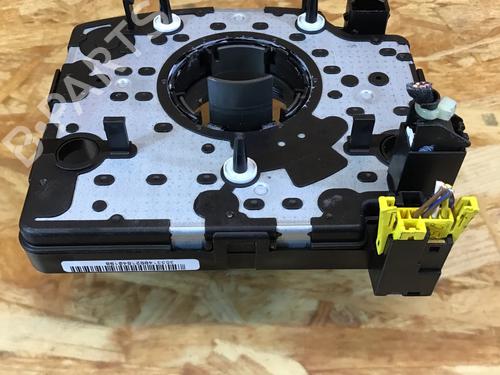 Used Squib airbag VW GOLF IV (1J1) 1.4 16V (75 hp) 30182873