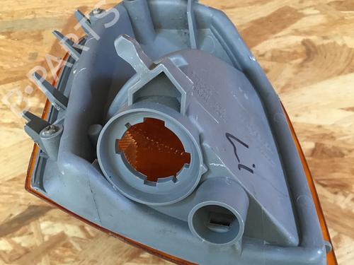 Left front indicator TOYOTA STARLET (_P9_) 1.3 (EP91_, EP91R) | BP31921858C32 