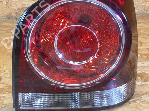 Piloto trasero derecho VW POLO IV (9N_, 9A_) 1.4 TDI (70 hp) 31268795