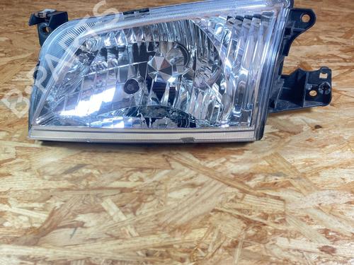 Used Left headlight MAZDA DEMIO (DW) 1.5 16V (DW5W) (75 hp) 32476079