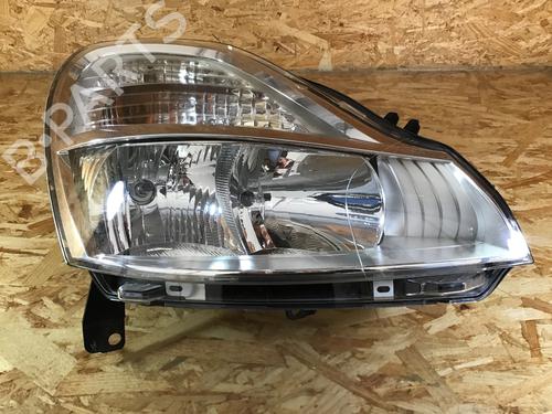 Phare droit RENAULT MODUS / GRAND MODUS (F/JP0_) 1.2 16V (JP0W) (101 hp) 31321580