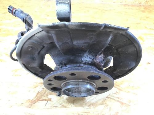 Right front steering knuckle MERCEDES-BENZ A-CLASS (W168) A 140 (168.031, 168.131) | BP17972644M26 
