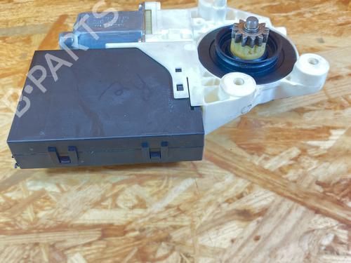 Used Right front window motor FORD FOCUS II (DA_, HCP, DP) 1.8 (125 hp) 32215219
