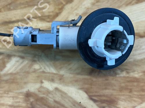 Support de lampe DACIA SANDERO 1.4 (BS0C, BS0A, BS0G, BS1F, BS0E) (75 hp) 32371010