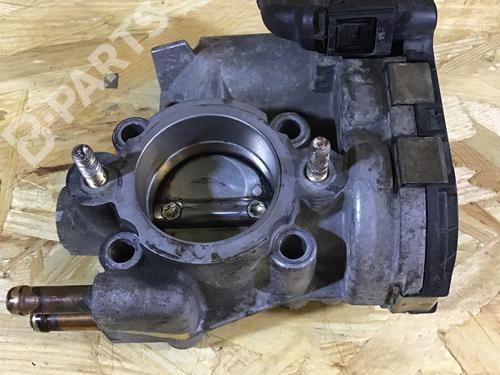 Used Throttle body Throttle body OPEL AGILA (A) (H00) 1.0 12V (F68) (58 hp) 6423233 6423233