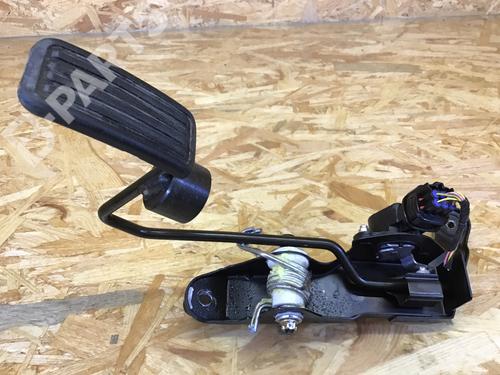 Pedal TOYOTA RAV 4 II (_A2_) 2.0 D 4WD (CLA20_, CLA21_, CLA20R, CLA21R) | BP10169144I4 
