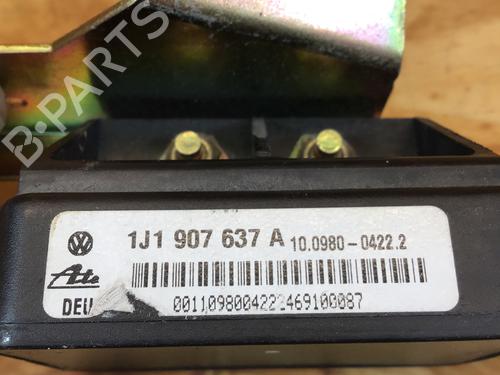 Electronic module VW GOLF IV (1J1) 1.4 16V | BP30182871M83