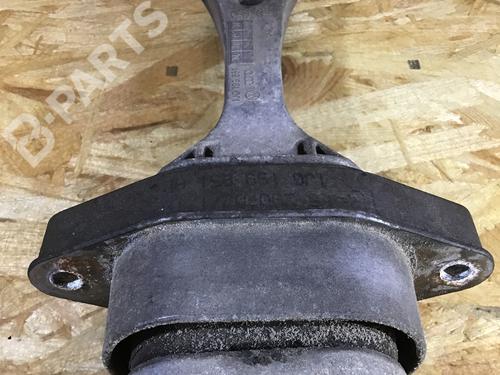 Used Gearbox mount Gearbox mount VW GOLF IV Variant (1J5) 1.6 16V (105 hp) 8488481 8488481
