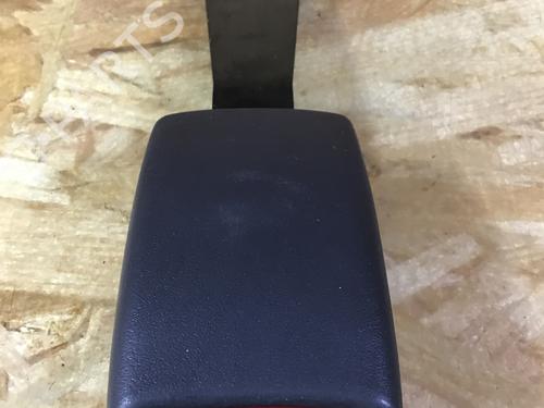 Used Seat buckle TOYOTA COROLLA (_E12_) 1.8 VVTL-i TS (ZZE123) (192 hp) 14599517