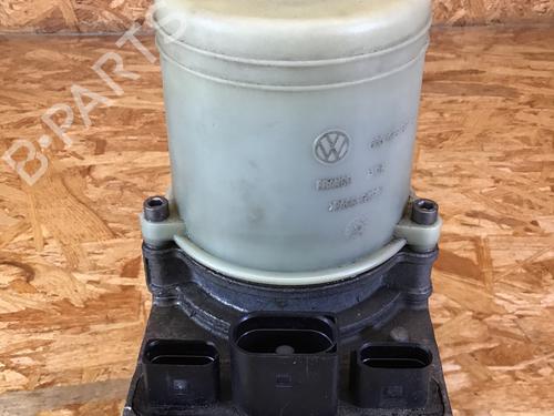 Bomba direccion SKODA FABIA I Combi (6Y5) 1.4 16V (80 hp) 31337168
