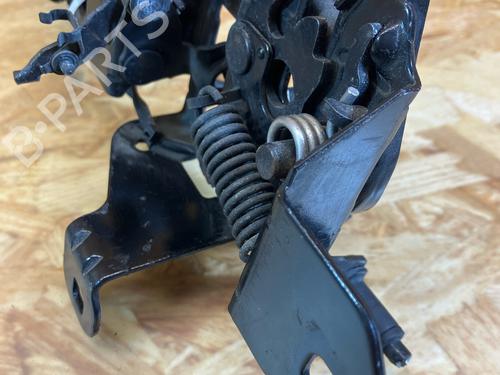 Hood lock VW GOLF IV (1J1) 1.6 | BP32394401C133