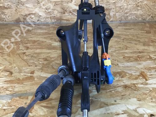 Used Automatic gearbox selector TOYOTA AURIS (_E15_) 1.6 (ZRE151_, ZRE151R) (124 hp) 17390044