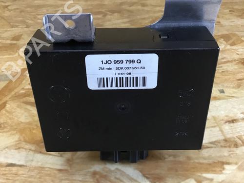 Used Control unit VW GOLF IV (1J1) 1.4 16V (75 hp) 13932651