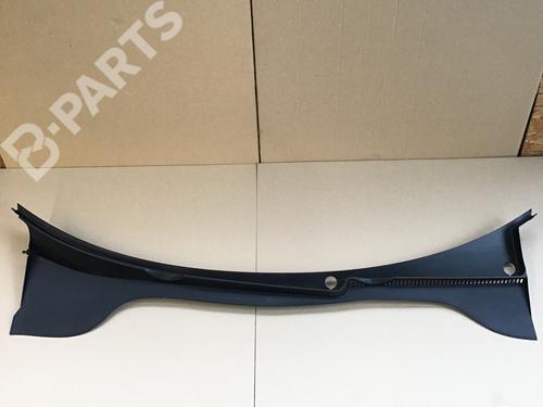 Used Scuttle panel Scuttle panel VW GOLF VI (5K1) 1.4 TSI (122 hp) 8379612 8379612