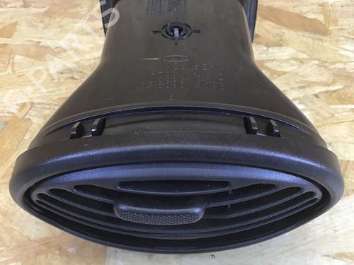 Used Air vent FORD FOCUS I Turnier (DNW) 1.6 16V (100 hp) 14600136