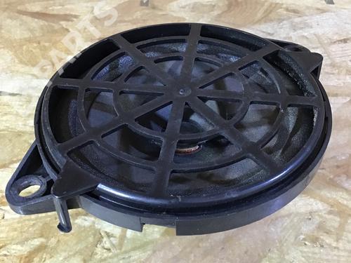 Used Speakers Speakers PEUGEOT 206 CC (2D) 1.6 16V (2DNFUF, 2DNFUR) (109 hp) 8368147 8368147