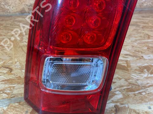 Używane Lampa tylna lewa SUZUKI IGNIS III (MF, FF) 1.2 Hybrid AllGrip (ATK412) (83 hp) 32215196