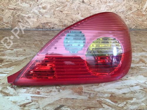 Høyre baklys OPEL TIGRA TwinTop (X04) 1.4 (R97) (90 hp) 31321583