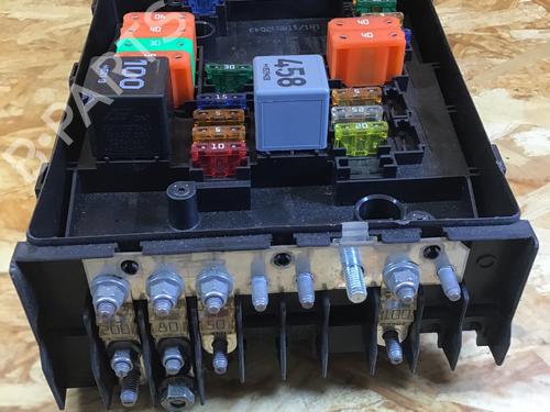 Fuse box VW TOURAN (1T1, 1T2) 1.6 | BP29864456E1