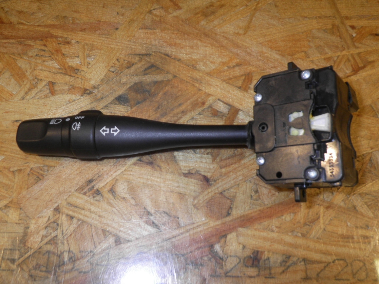 Switch NISSAN MICRA II (K11) 1.0 i 16V 2566692 BParts