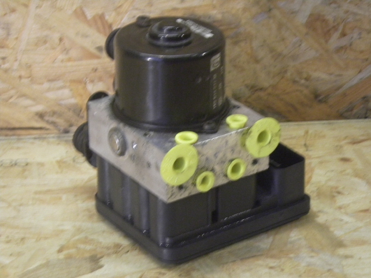 ABS pump VW TOURAN (1T1, 1T2) 1.9 TDI 2567537 BParts