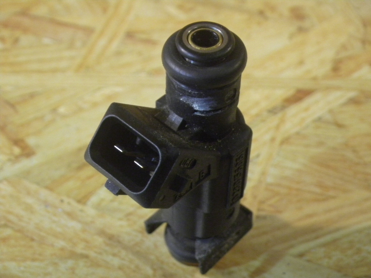 Injector AUDI A3 (8L1) 1.8 T AUDI 06A906031BA BParts