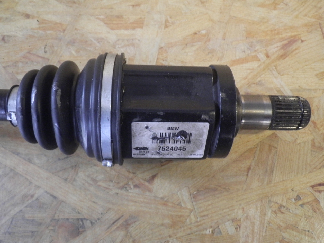 Left front driveshaft BMW X3 (E83) 2.0 d 2693184 | B-Parts