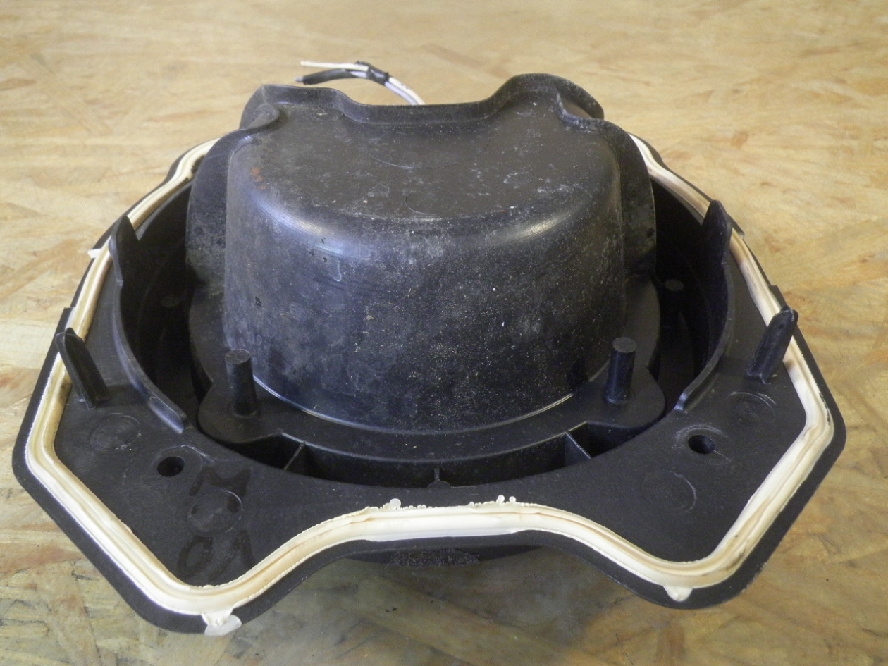 Haut-parleur CITROËN C4 2 Phase 1 - Référence 1609985180, Occasion, Kilométrage 211601 Km