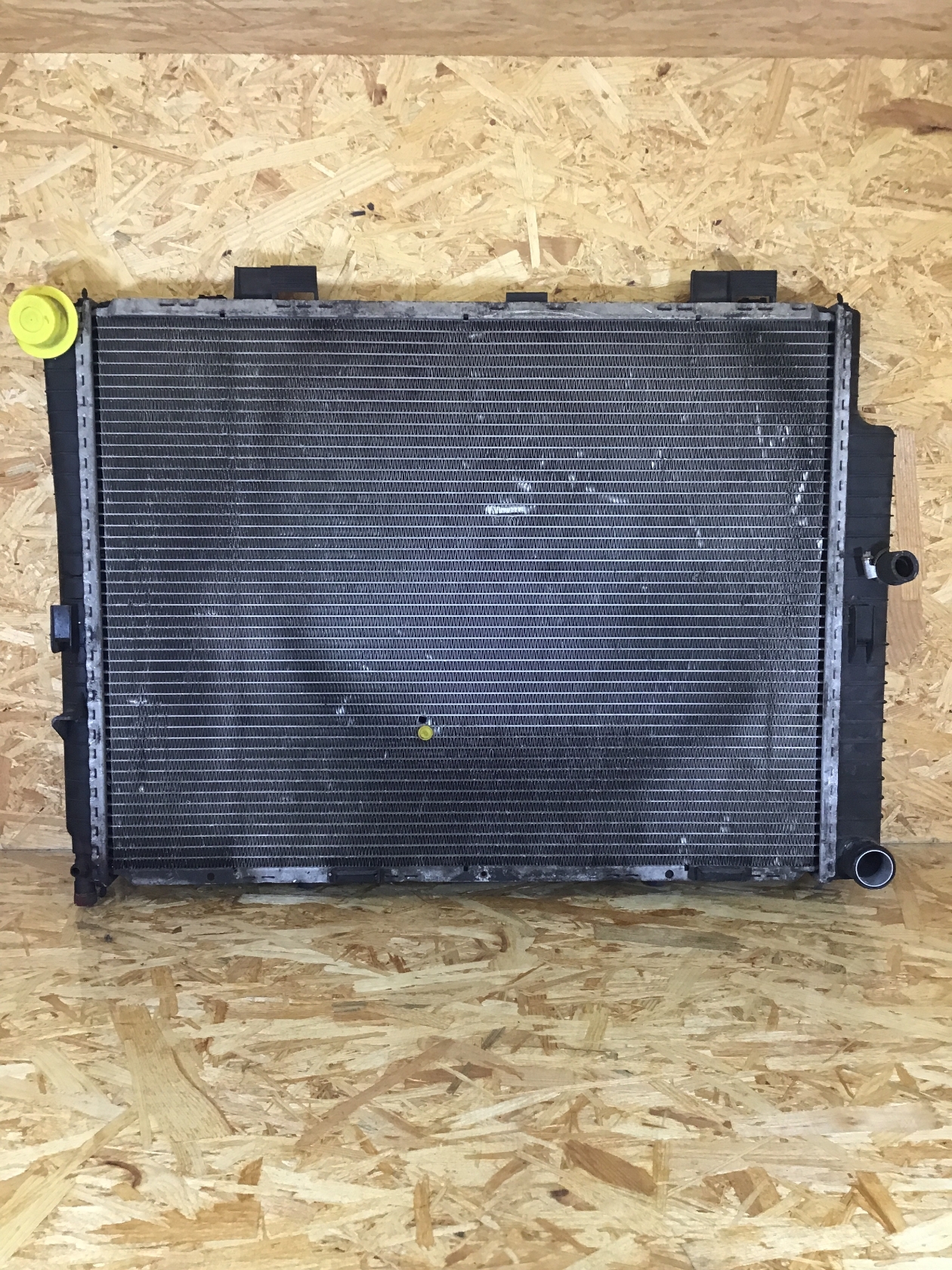 Gdp210 Radiator Water radiator MERCEDES-BENZ E-CLASS (W210) E 320 CDI (210.026 ...